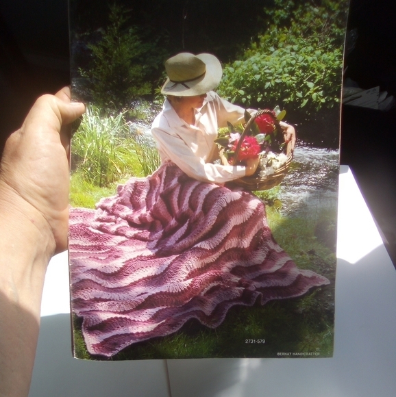 Vintage Afghan Heirlooms to Knit & Crochet Crocheting Knitting - Picture 5 of 5